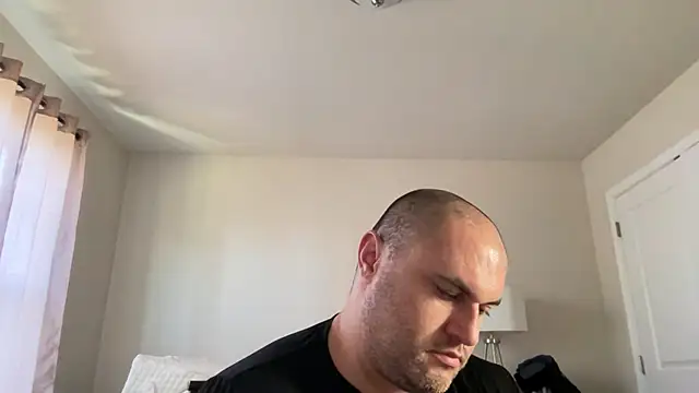 SluggishChase99 online show from March 18, 2025, 9:32 pm