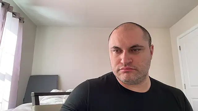 SluggishChase99 online show from February 5, 2026, 4:33 pm