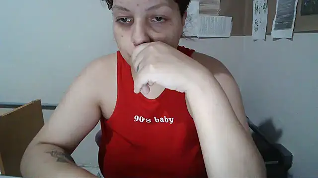 Snapshot of bbyedarling chatting on February 14, 2026, 1:57 am bbyedarling online show from February 14, 2026, 1:57 am