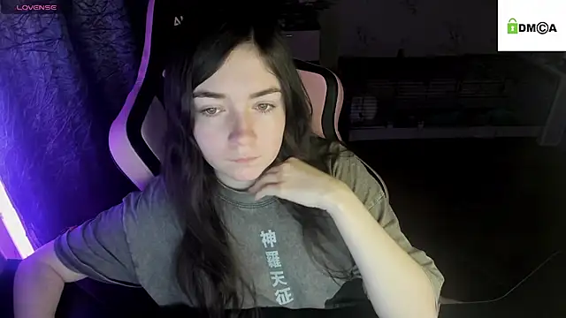 Snapshot of Crazy_forest_fairy chatting on March 17, 2025, 11:21 pm Crazy forest fairy online show from March 17, 2025, 11:21 pm