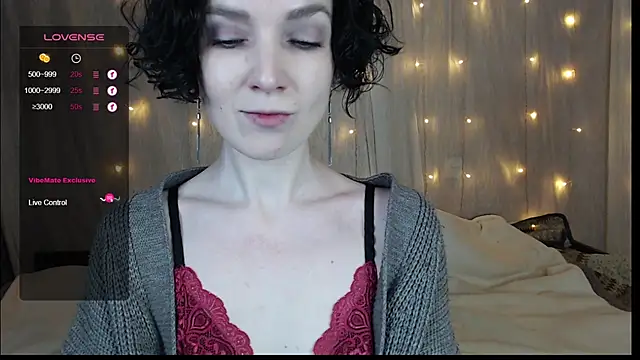 TinaWince online show from January 13, 2025, 5:01 am