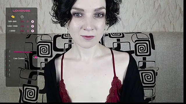 TinaWince online show from March 1, 2025, 5:52 am