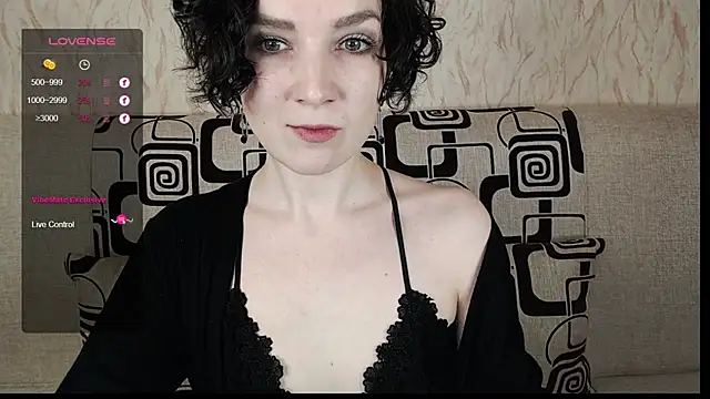 TinaWince online show from March 20, 2025, 6:08 am