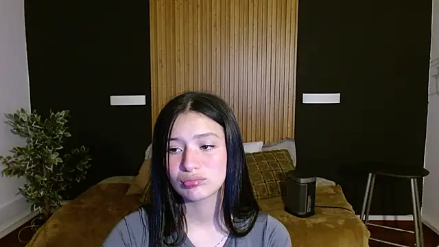 Snapshot of dafne_bss chatting on February 7, 2025, 11:12 am dafne bss online show from February 7, 2025, 11:12 am