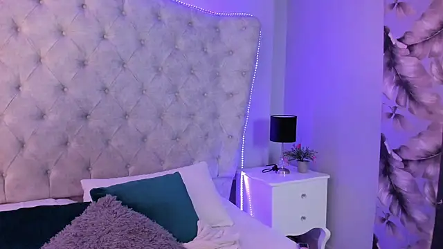 Snapshot of dafne_bss chatting on December 19, 2025, 5:25 am dafne bss online show from December 19, 2025, 5:25 am