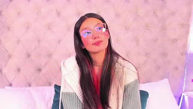 Snapshot of dafne_bss chatting on June 5, 2026, 9:04 am dafne bss online show from June 5, 2026, 9:04 am
