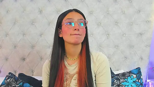 Snapshot of dafne_bss chatting on June 26, 2026, 5:01 am dafne bss online show from June 26, 2026, 5:01 am