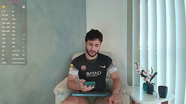 Valentinoford online show from February 22, 2025, 9:26 pm