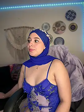 Snapshot of Naughty_arabs chatting on January 24, 2025, 2:28 am Naughty arabs online show from January 24, 2025, 2:28 am