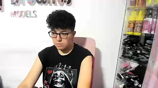 alex noa online show from April 7, 2026, 4:46 am