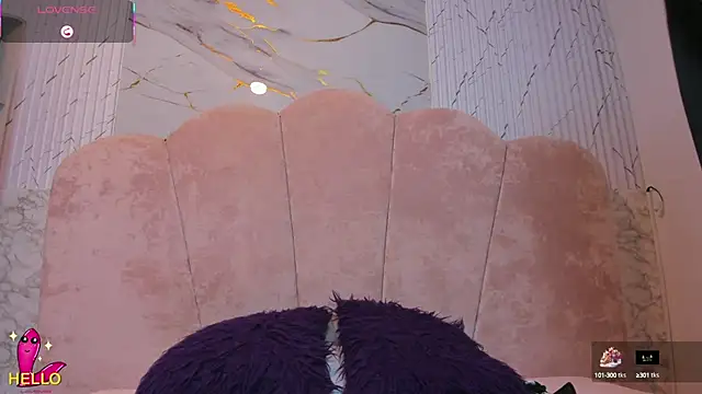 kendalltaylorr online show from February 6, 2025, 3:37 am