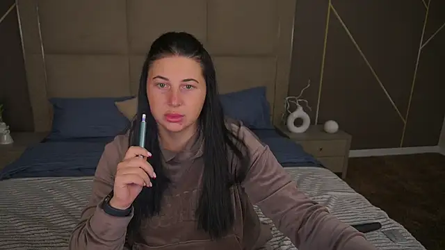 ArianaDarkk online show from October 4, 2025, 4:38 pm