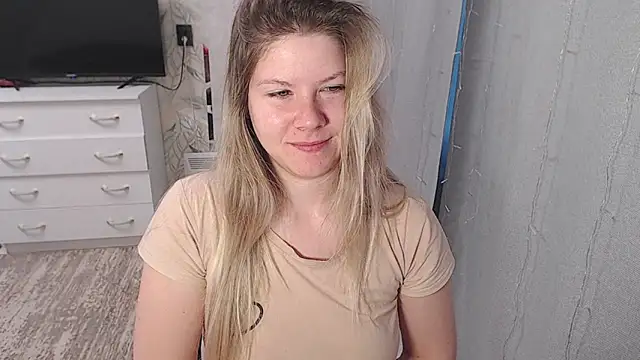 Snapshot of MelissaXKinky chatting on February 6, 2025, 2:44 am MelissaXKinky online show from February 6, 2025, 2:44 am