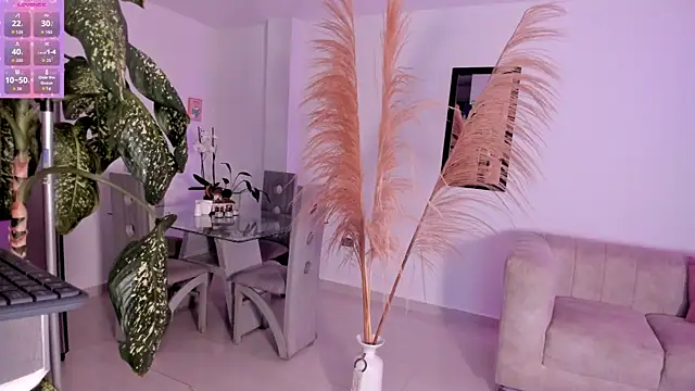 ElissaDominguez online show from March 19, 2026, 6:39 am