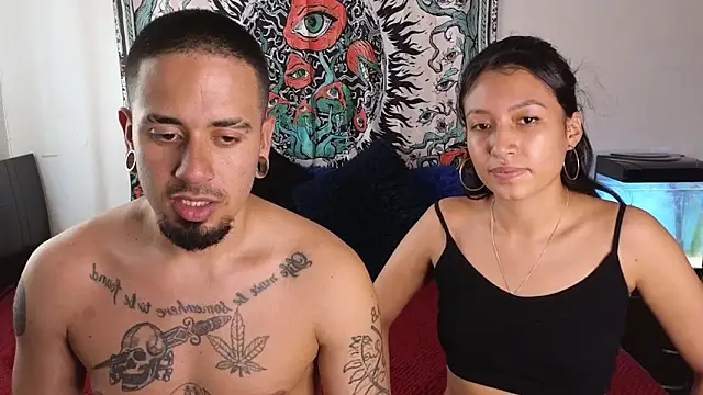 Snapshot of tony_and_sophia chatting on May 15, 2026, 6:59 pm tony and sophia online show from May 15, 2026, 6:59 pm