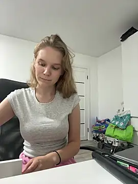 Snapshot of Ketitull chatting on July 22, 2026, 6:22 pm Ketitull online show from July 22, 2026, 6:22 pm