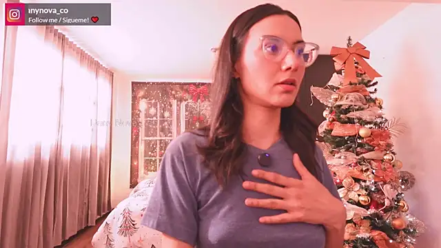 DanyNova Co online show from December 19, 2024, 9:06 pm