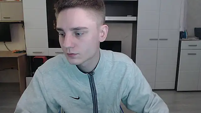 angryzan online show from December 24, 2024, 7:28 am