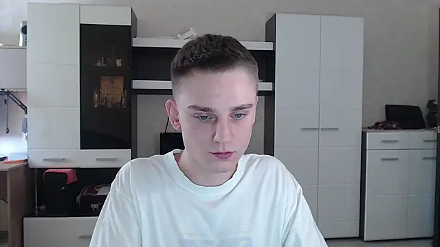 angryzan online show from January 21, 2025, 7:26 am