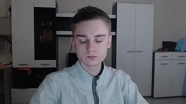 angryzan online show from February 4, 2025, 7:18 am