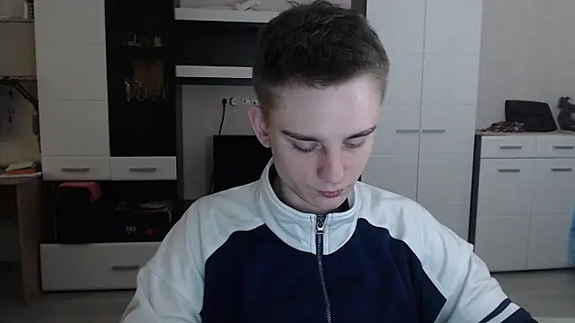 angryzan online show from February 5, 2025, 5:20 am