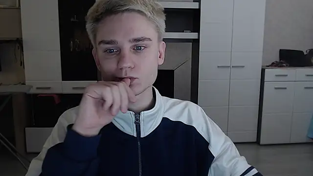 angryzan online show from March 18, 2025, 4:15 am