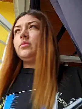 Sofia Queen17 online show from February 14, 2025, 1:18 pm