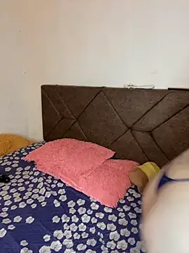 Sofia Queen17 online show from September 24, 2025, 10:51 am