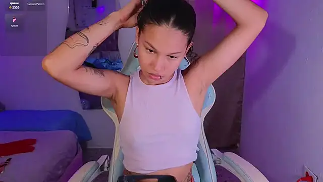 Peggy Funn online show from November 30, 2025, 2:59 am