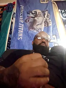 Snapshot of GallowayGooch1085 chatting on February 1, 2026, 2:15 pm GallowayGooch1085 online show from February 1, 2026, 2:15 pm