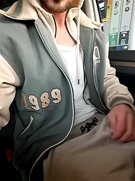 Zeefy online show from January 10, 2025, 2:34 pm