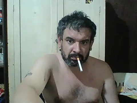 Snapshot of Rodrigo_happy chatting on October 22, 2025, 3:18 am Rodrigo happy online show from October 22, 2025, 3:18 am