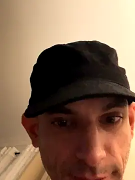 hailzeffn online show from September 13, 2025, 5:51 am