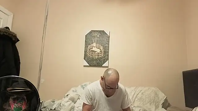 Snapshot of hailzeffn chatting on February 11, 2026, 7:52 pm hailzeffn online show from February 11, 2026, 7:52 pm