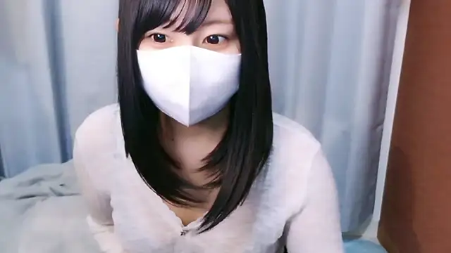 Snapshot of YUTSU_KI chatting on April 28, 2026, 9:20 pm YUTSU KI online show from April 28, 2026, 9:20 pm