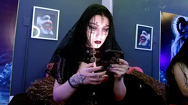 sophy rock online show from March 7, 2025, 5:17 pm