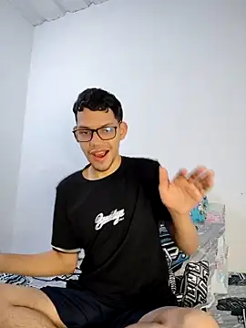 Snapshot of Diego-Monsalve chatting on March 21, 2025, 1:56 am Diego-Monsalve online show from March 21, 2025, 1:56 am