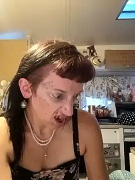 Snapshot of whitetrashdirtyslut chatting on April 8, 2026, 2:50 pm whitetrashdirtyslut online show from April 8, 2026, 2:50 pm