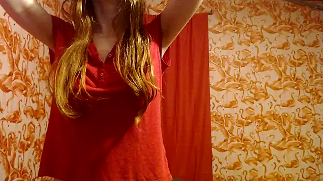 strawberrysmoothie online show from September 17, 2025, 3:19 am