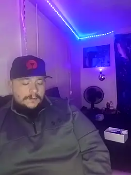 Snapshot of Spunonymous chatting on December 27, 2024, 8:02 am Spunonymous online show from December 27, 2024, 8:02 am