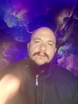 Snapshot of Spunonymous chatting on December 30, 2024, 1:15 am Spunonymous online show from December 30, 2024, 1:15 am