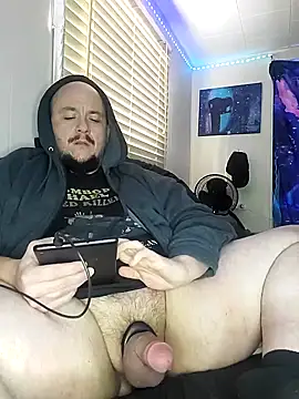 Snapshot of Spunonymous chatting on January 5, 2025, 8:10 pm Spunonymous online show from January 5, 2025, 8:10 pm