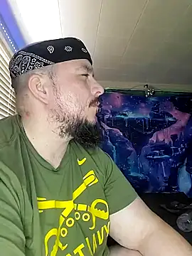 Snapshot of Spunonymous chatting on January 26, 2025, 4:41 pm Spunonymous online show from January 26, 2025, 4:41 pm