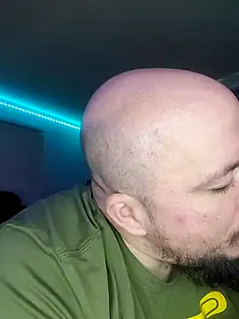 Snapshot of Spunonymous chatting on February 1, 2025, 6:43 am Spunonymous online show from February 1, 2025, 6:43 am