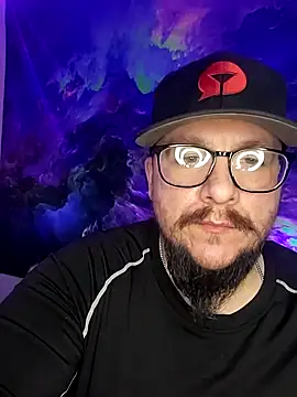 Snapshot of Spunonymous chatting on February 12, 2025, 2:56 am Spunonymous online show from February 12, 2025, 2:56 am