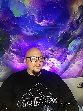 Snapshot of Spunonymous chatting on February 15, 2025, 6:44 am Spunonymous online show from February 15, 2025, 6:44 am