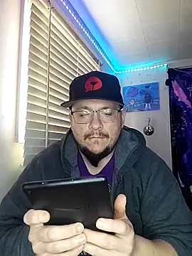 Snapshot of Spunonymous chatting on February 28, 2025, 3:37 pm Spunonymous online show from February 28, 2025, 3:37 pm