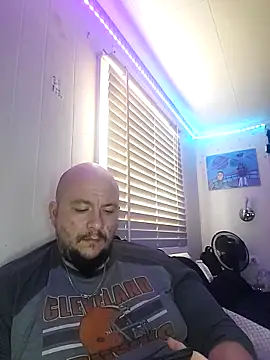 Snapshot of Spunonymous chatting on March 17, 2025, 2:12 pm Spunonymous online show from March 17, 2025, 2:12 pm