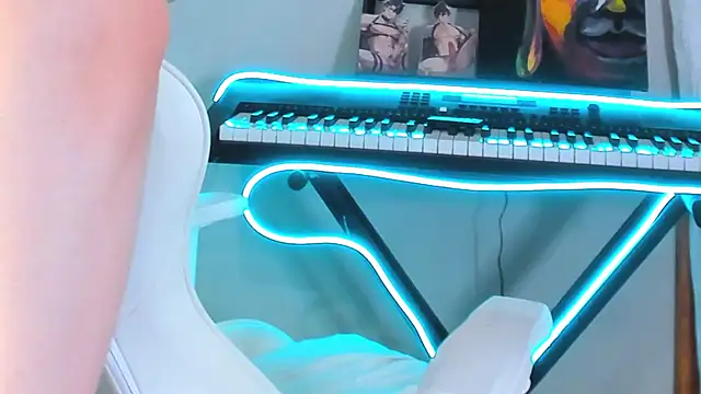 4ever dude online show from February 16, 2025, 3:37 am