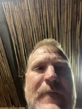 sexycouple109 online show from October 24, 2025, 7:43 pm